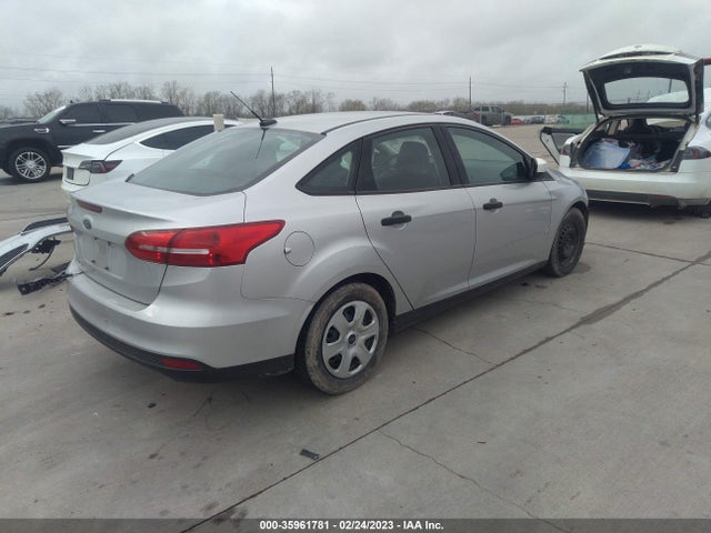 2018 FORD FOCUS S VIN: 1FADP3E25JL259128