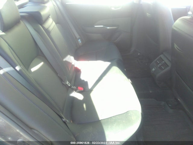 2018 Honda Clarity, VIN: JHMZC5F31JC001055