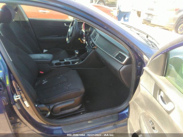 5XXGT4L38HG156056 KIA Optima Lx
