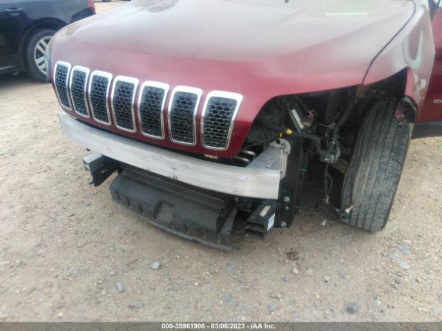 1C4PJLCB5KD175902 Jeep Cherokee Latitude