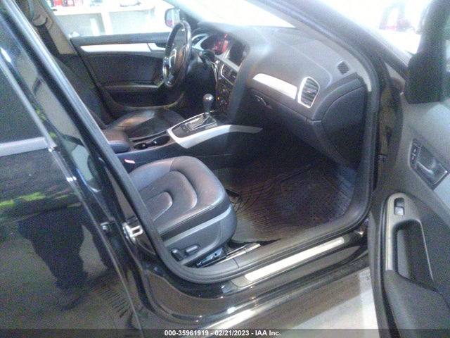 WAUBFAFL8CN008947 Audi A4 2.0t Premium