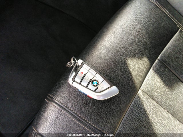 BMW 7 Series 740i 2019 WBA7E2C52KB217105 Image 3