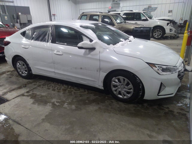 2019 5NPD74LF9KH485104 main image