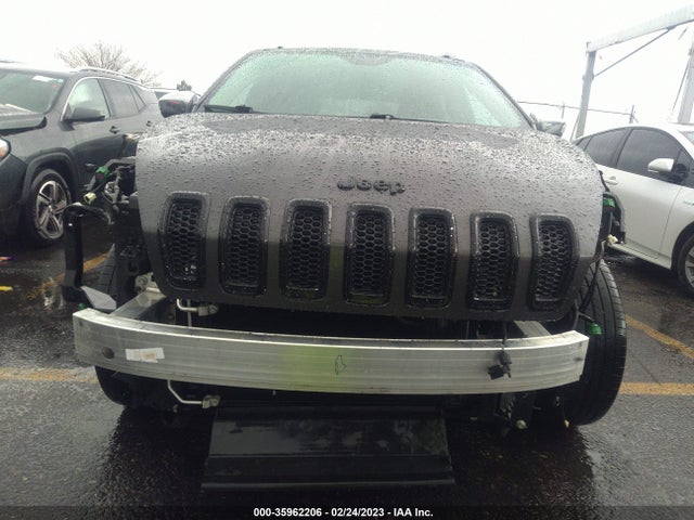 2017 Jeep Cherokee, VIN: 1C4PJMCB9HW511294