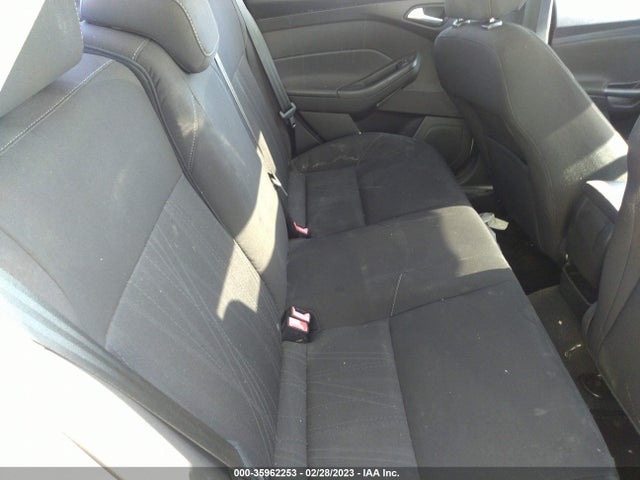 Ford FOCUS SE 2015 1FADP3F25FL317390 Image 9