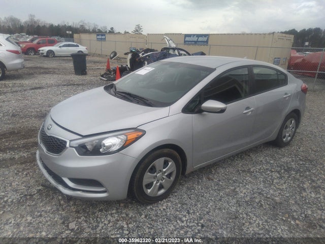 KIA FORTE LX 2016 KNAFK4A64G5588123 Image 2
