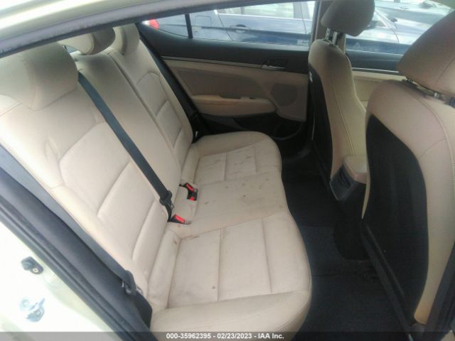 KMHD84LF9HU245378 Hyundai ELANTRA SE