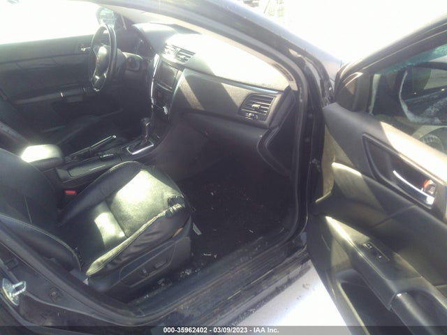 JS2RF9A85B6110319 Suzuki Kizashi Sls Sport