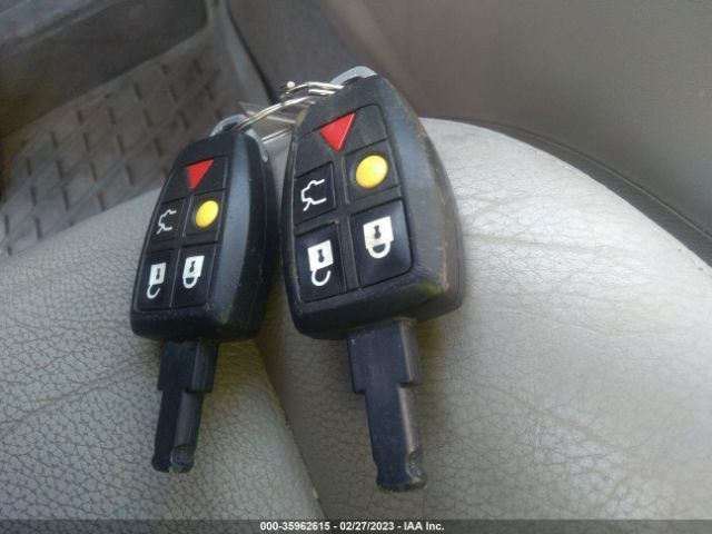 YV1MW382972294014 Volvo V50 2.4l