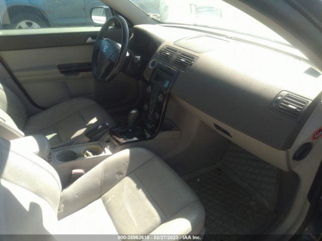 YV1MW382972294014 Volvo V50 2.4l