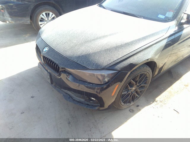 WBA8A9C56GK615868 BMW 3 Series 320i