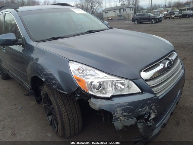 4S4BRDKC1D2308135 Subaru Outback 3.6r Limited