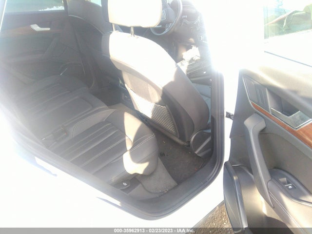 WA1EAAFY6N2135088 Audi Q5 S Line Premium Plus