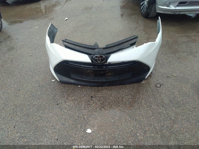 2018 Toyota Corolla, VIN: 5YFBURHE5JP829249