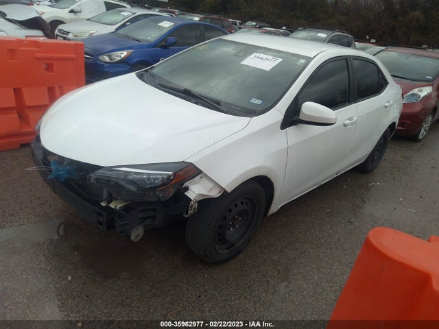 2018 Toyota Corolla, VIN: 5YFBURHE5JP829249