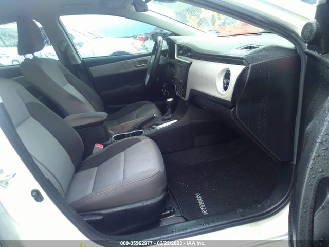 2018 Toyota Corolla, VIN: 5YFBURHE5JP829249