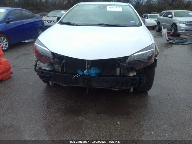 2018 Toyota Corolla, VIN: 5YFBURHE5JP829249