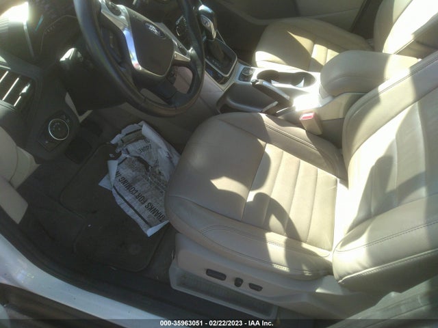 2015 Ford C-Max, VIN: 1FADP5CU4FL124455