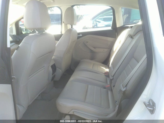 2015 Ford C-Max, VIN: 1FADP5CU4FL124455