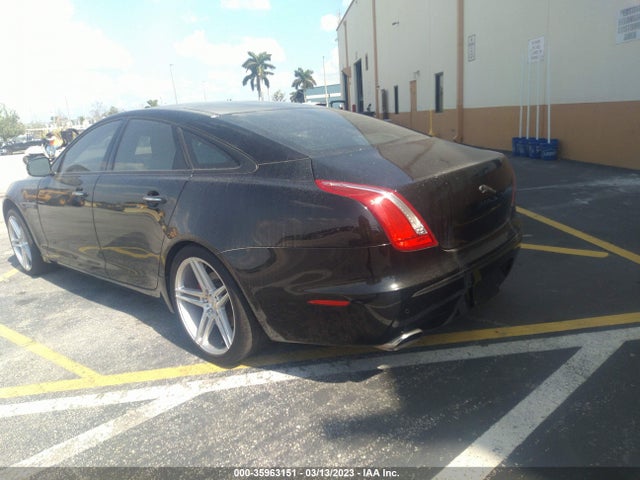 Jaguar XJ 2011 SAJWA1CB0BLV06490 Image 4