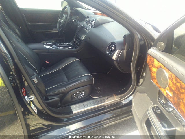 Jaguar XJ 2011 SAJWA1CB0BLV06490 Image 6