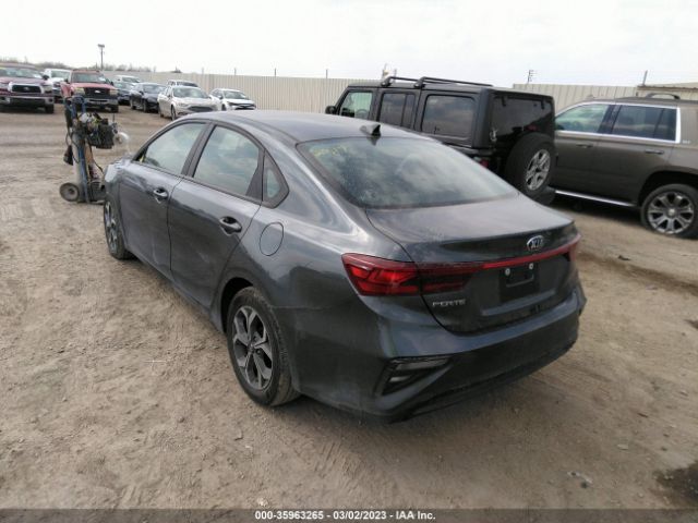 3KPF24AD6ME353627 KIA Forte Lxs
