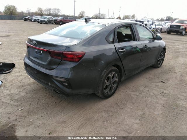 3KPF24AD6ME353627 KIA Forte Lxs