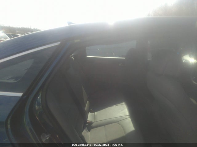 2016 HYUNDAI SONATA SPORT VIN: 5NPE34AF9GH427679