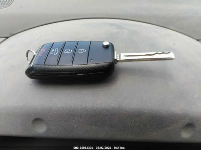 KNAGM4A70F5584236 KIA Optima Lx
