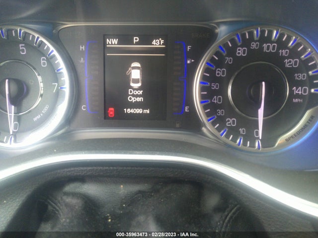 1C3CCCAB6FN582840 Chrysler 200 Limited