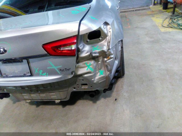 KNALN4D78E5125249 KIA Cadenza Premium