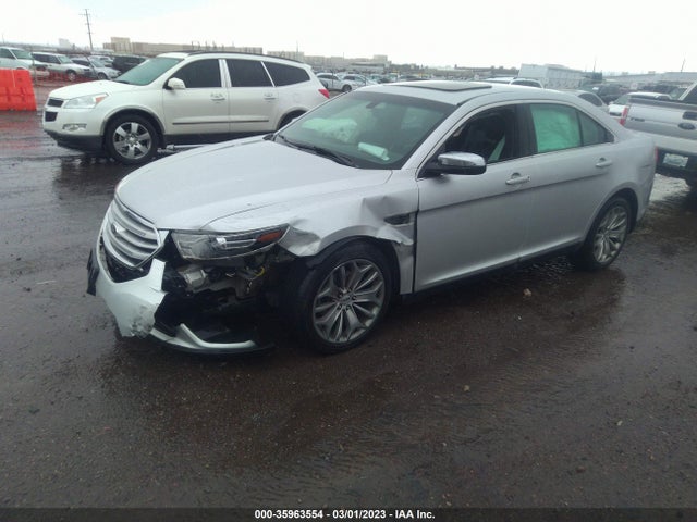 Ford Taurus Limited 2015 1FAHP2F86FG104828 Image 2
