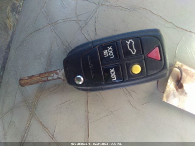 YV1CZ911551183938 Volvo XC90