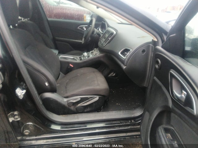 Chrysler 200 Limited 2015 1C3CCCAB9FN609867 Image 5