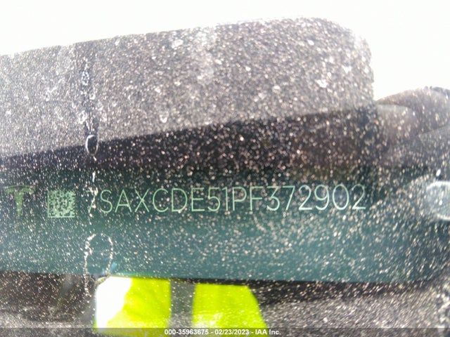 2023 Tesla Model X, VIN: 7SAXCDE51PF372902