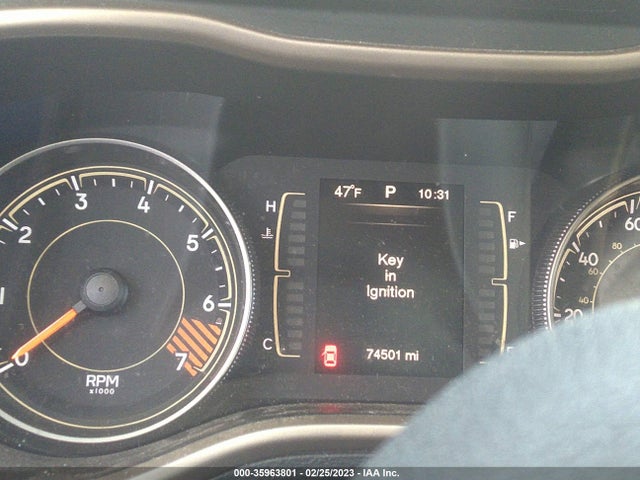 2015 JEEP CHEROKEE LATITUDE VIN: 1C4PJLCB8FW517515