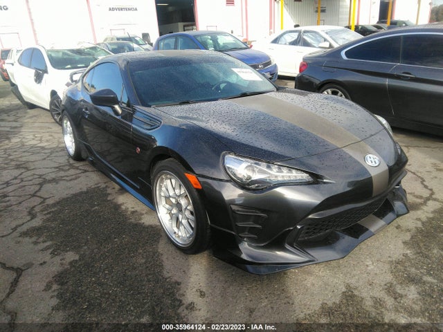 2017 Toyota 86, VIN: JF1ZNAA11H8701509