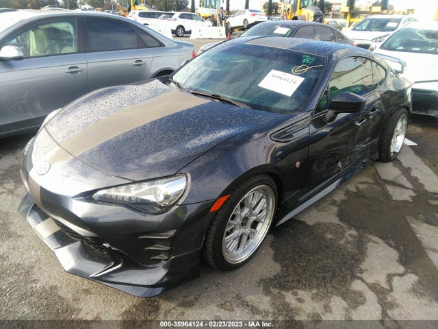 2017 Toyota 86, VIN: JF1ZNAA11H8701509