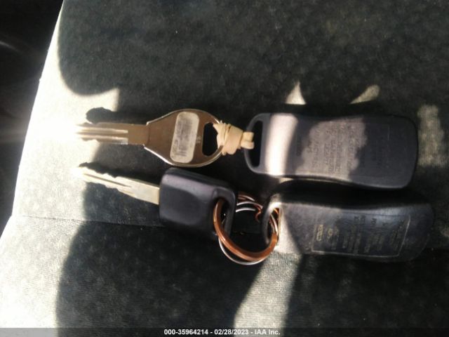 3N1BC1CP0AL465089 Nissan Versa 1.8 S