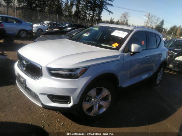 YV4AC2HKXL2242426 Volvo Xc40 T4 Momentum