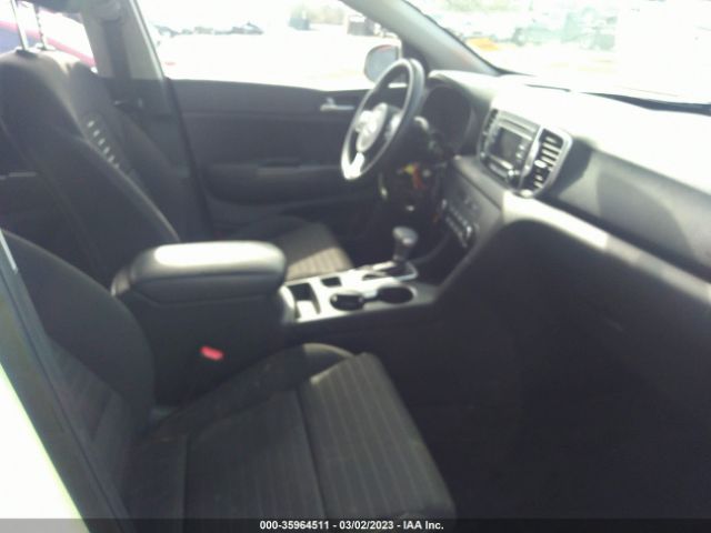 KNDPM3AC6J7379494 KIA Sportage Lx