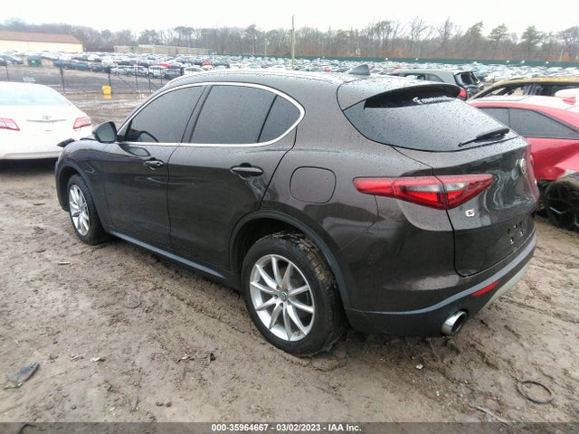 ZASFAKRN0J7C29375 Alfa Romeo Stelvio Ti Lusso
