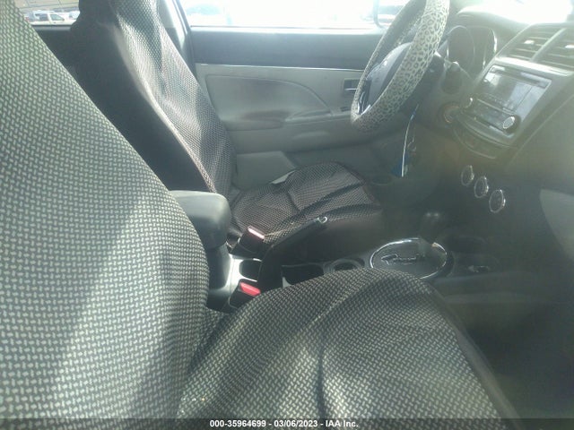 JA4AP3AU4HZ012964 Mitsubishi Outlander Sport 2.0