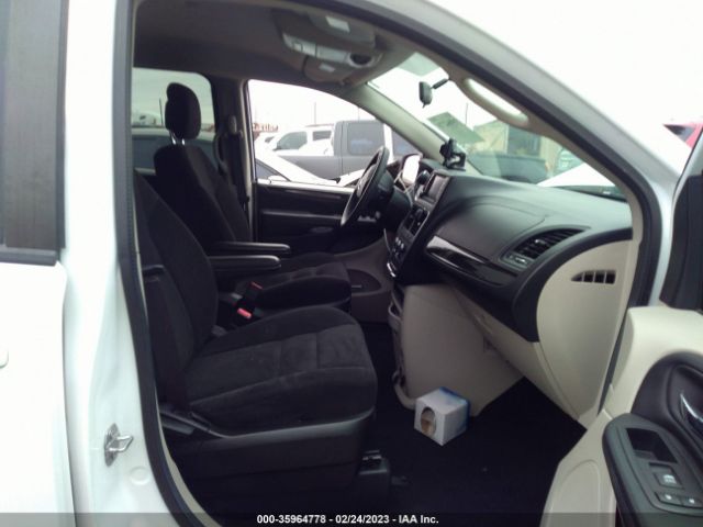 2C4RDGBGXHR679095 Dodge Grand Caravan Se