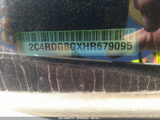 2C4RDGBGXHR679095 Dodge Grand Caravan Se