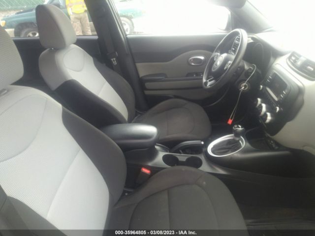KNDJN2A26H7498967 KIA Soul Base