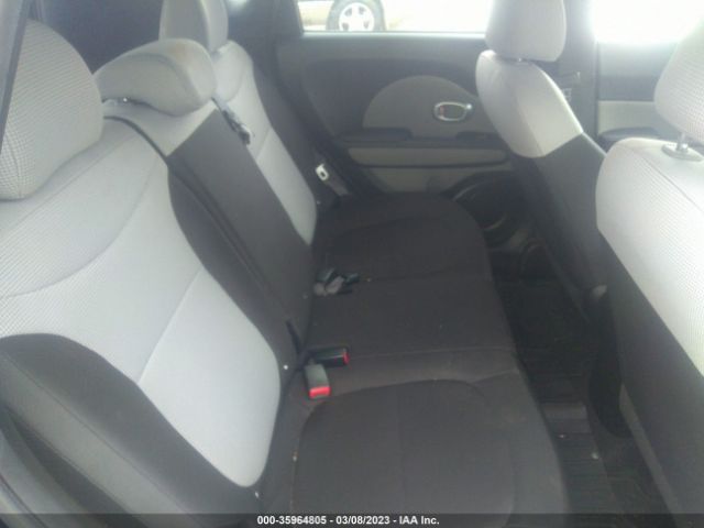 KNDJN2A26H7498967 KIA Soul Base