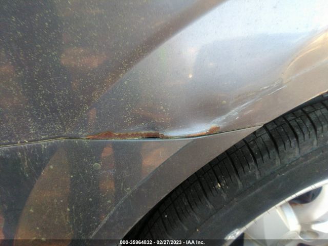 KNDJD735585769097 KIA SORENTO LX