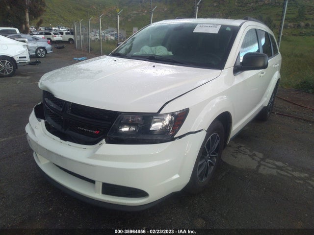 Dodge JOURNEY SE 2018 3C4PDCAB8JT447670 Image 2