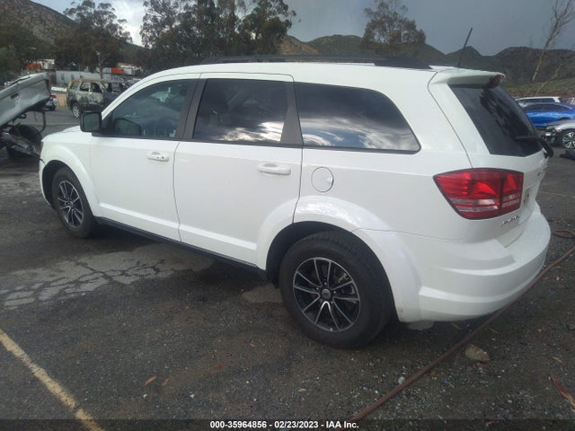 Dodge JOURNEY SE 2018 3C4PDCAB8JT447670 Image 3